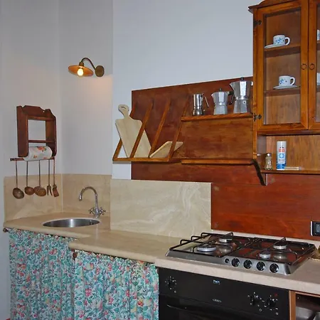 Podere Remignoli Apartment *
